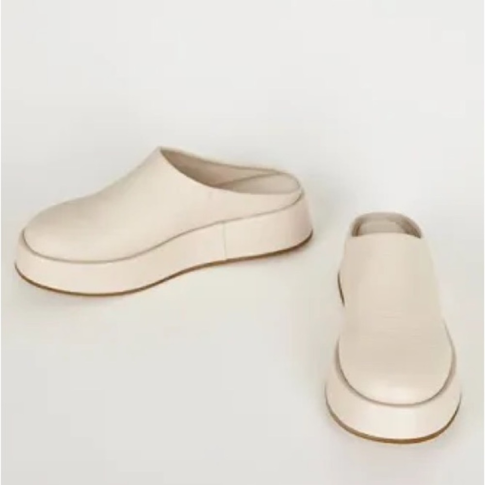 Cream platform mules